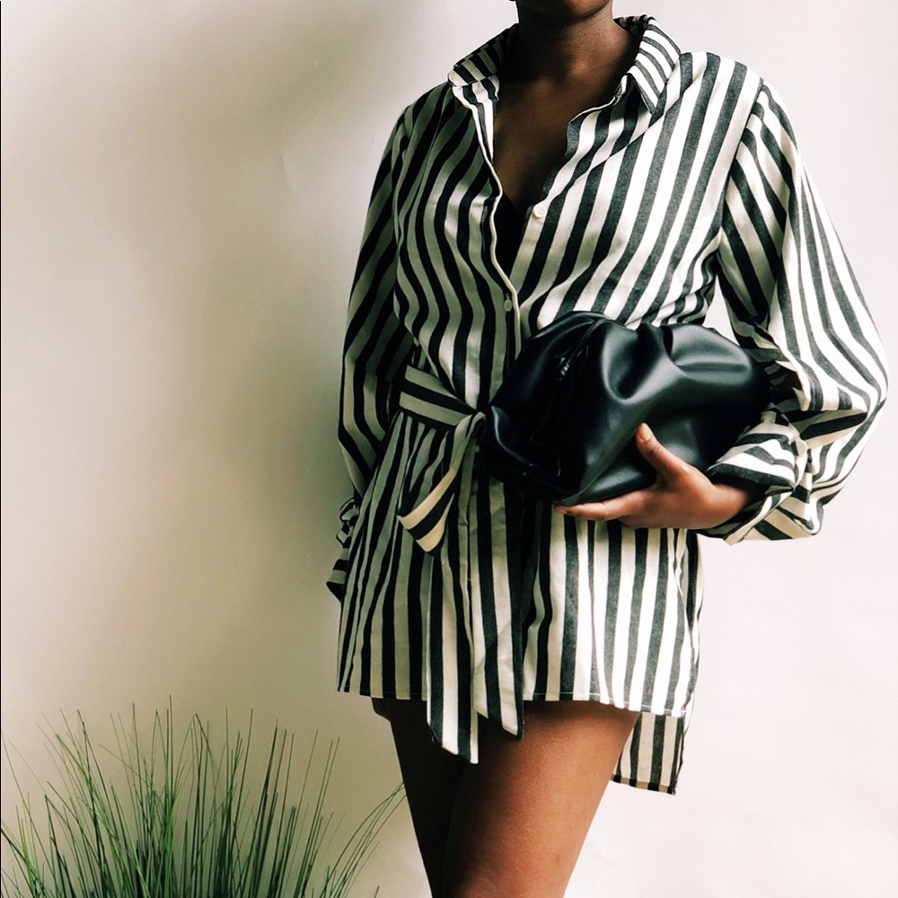 BW striped button down with waist tie. - Picture 7 of 7